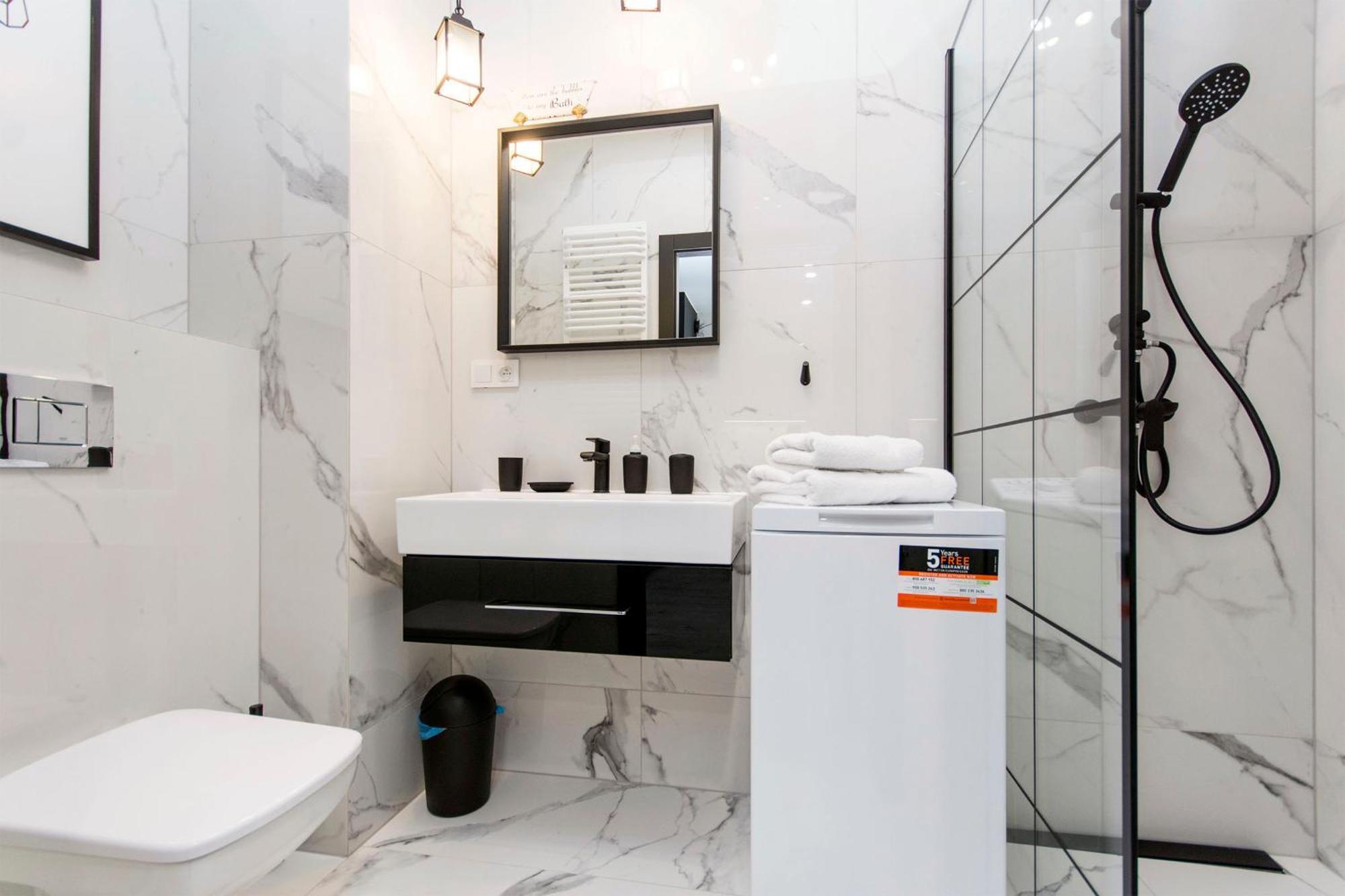 City Center - Aura By Apartmore غدانسك المظهر الخارجي الصورة