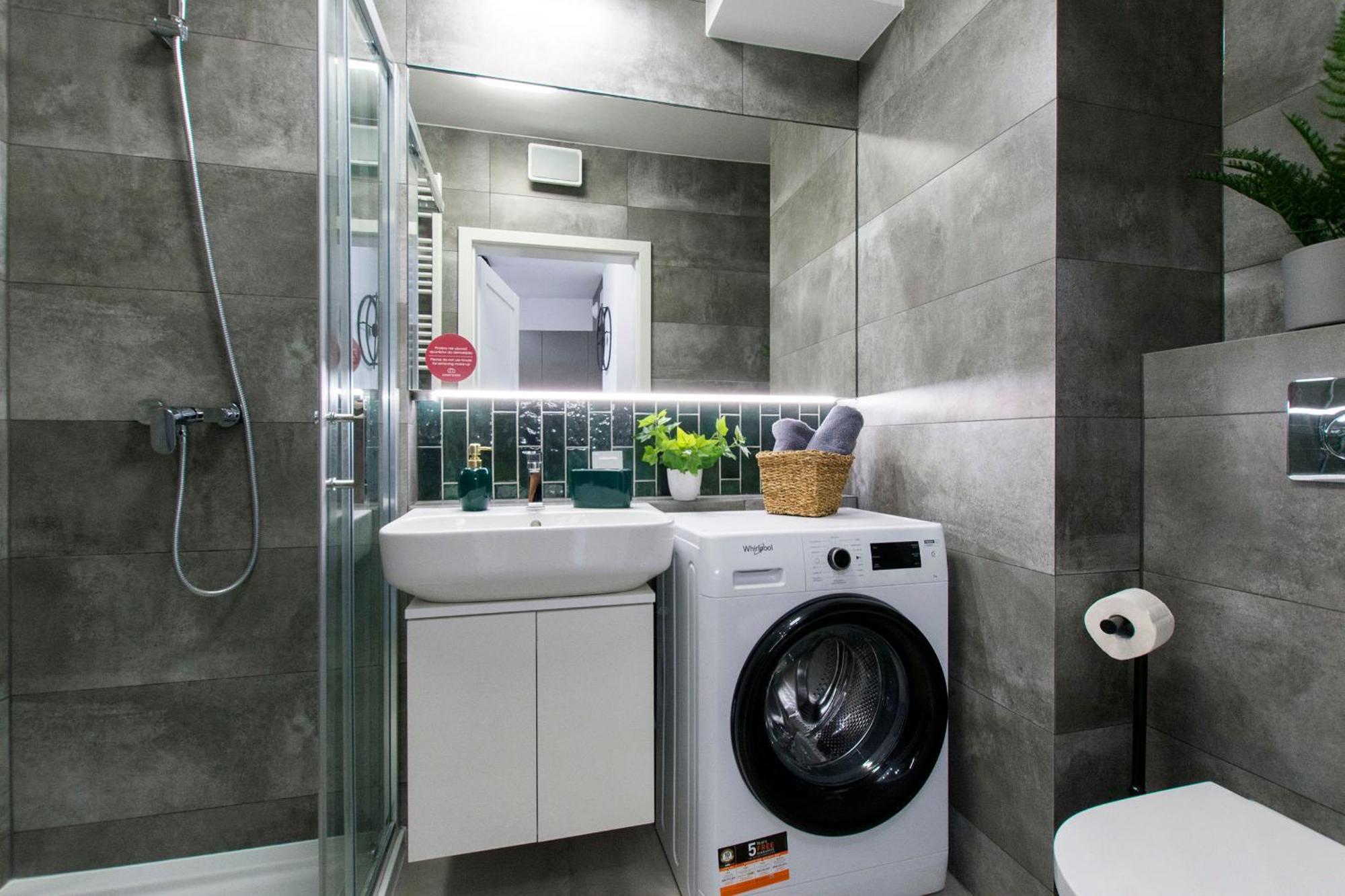 City Center - Aura By Apartmore غدانسك المظهر الخارجي الصورة